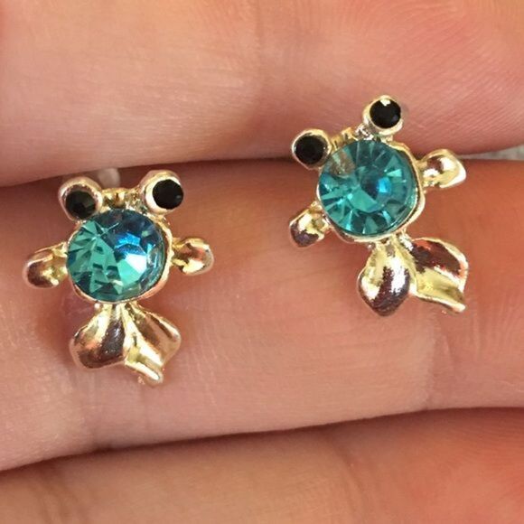 (A3) Fish Earrings - Picture 2 of 4